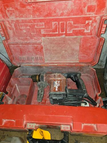 LOT HILTI TE 15 HEAVY DUTY ROTO-HAMMER