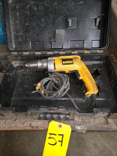 LOT DEWALT POWER DRILL