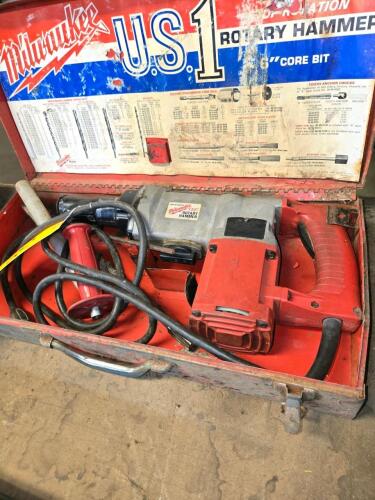 LOT MILWAUKEE HEAVY DUTY ROTO-HAMMER