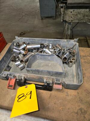 LOT SOCKETS