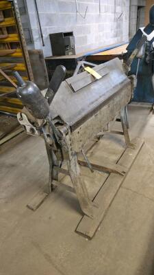 CHICAGO D & K MODEL 416 48" MANUAL SHEET METAL BENDING BRAKE; 16 GUAGE CAPACITY - 2