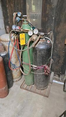LOT OXYGEN/ACETALENE WELDING OUTFIT; WITH TORCHES & GAUGES; 2 BOTTLES ONLY