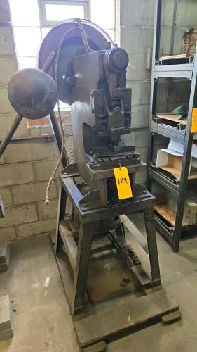 NIAGARA NO. 1 OBI PUNCH PRESS; 8 TON CAPACITY