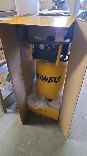 LOT DEWALT WORKSHOP AIR COMPRESSOR; HEAVY DUTY 225 MAX PSI, 15 GALLON; PORTABLE; NEW IN THE BOX