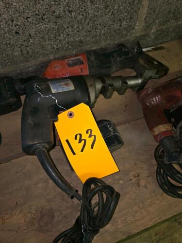 LOT MILWAUKEE SAWZALL AND KETT PANEL SAW