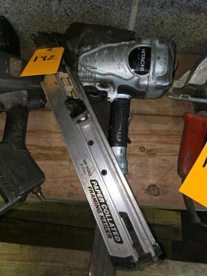 LOT HITACHI & SENCO STRIP NAILERS
