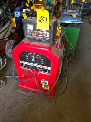 LOT LINCOLN AC-225 ARC WELDER AND SCHUAER BATTERY CHARGER