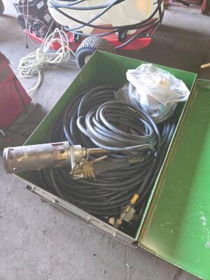 LOT HEAVY DUTY PORTABLE TORCH KIT - 2