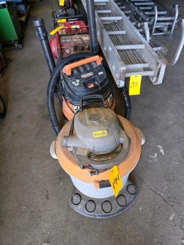 LOT SHOP VACUUMS