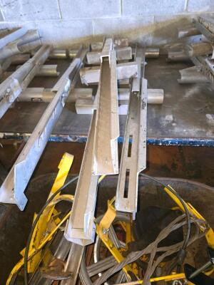 LOT LADDER AND SAFETY GEAR - 4