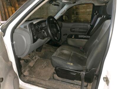 GMC SIERRA WORK TRUCK; REGULAR CAB; 8' BED; 2008; ARE SERVICE TOPPER - 5