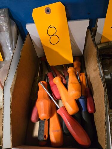 LOT SCREW DRIVERS