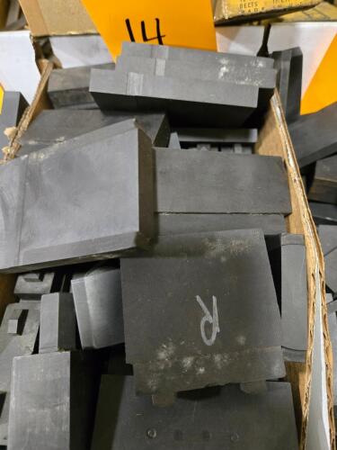 LOT GRAPHITE