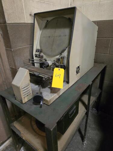 SCHERR TUMICO OPTICAL COMPARATOR