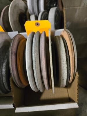 LOT GRINDING WHEELS