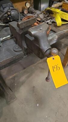 LOT WORK BENCH AND CONTENTS