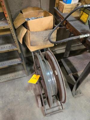 BANDING CART, TOOLS AND CLIPS