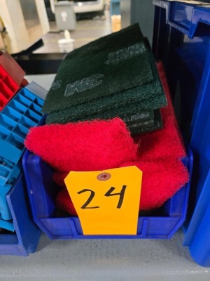 LOT CLEANING PADS
