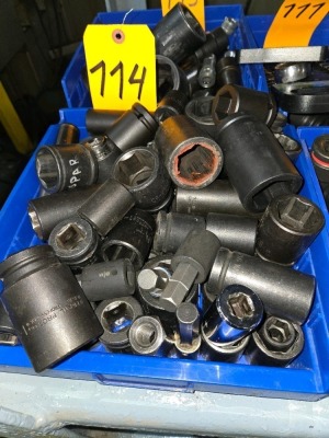 LOT HEAVY-DUTY DRIVER BITS