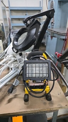 LOT VARIOUS LIGHTS - 2