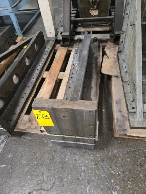 LOT HEAVY DUTY MACHINING FIXTURE