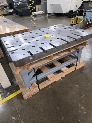 HEAVY DUTY T-SLOT TABLE ON STAND