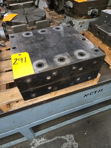 LOT MACHINING FIXTURE