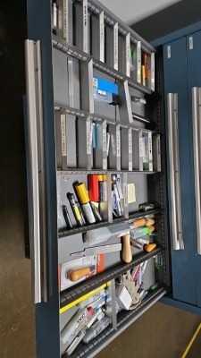 RACK ENGINEERING STORAGE SYSTEM CABINET - 7
