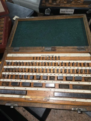 HUSKY ROLLING CABINET & CONTENTS - 13
