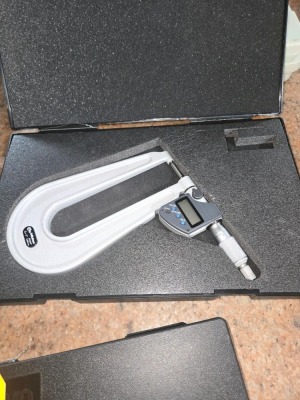 VERMONT DEEP THROAT DIGITAL GAGE - 2