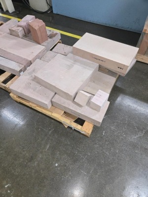 LOT COMPOSITE MATERIAL - 4