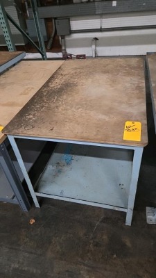 LOT WORK BENCHES - 2
