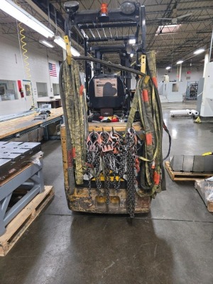 CATERPILLAR FORKLIFT; MODEL E6500; 6,500 LB. CAPACITY - 5