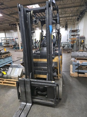 CATERPILLAR FORKLIFT; MODEL E6500; 6,500 LB. CAPACITY - 7