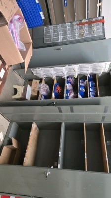 LOT CONTENTS OF ROOM-NO DOCUMENTS - 5