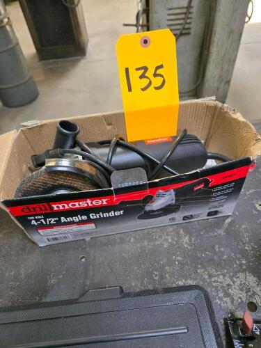 DRILL MASTER ANGLE GRINDER; 4 1/2"