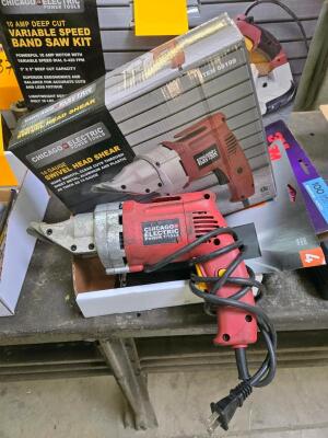 LOT CHICAGO ELECTRIC POWER TOOLS SWIVEL HEAD SHEARS; 14 GAUGE; 1 NEW IN BOX; 1 USED