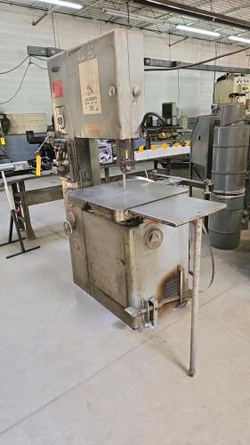 POWERMATIC VERTICAL METAL CUTTING BAND SAW; MODEL 600