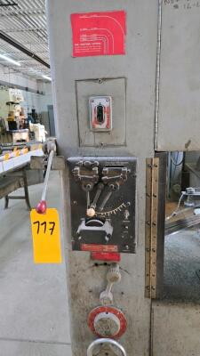 POWERMATIC VERTICAL METAL CUTTING BAND SAW; MODEL 600 - 3