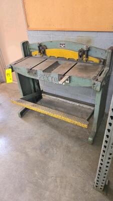 PEXTO FOOT SHEAR; MODEL 137-K; 16 GUAGE CAPACITY - 3