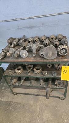 LOT HORIZONTAL TOOL HOLDERS AND CUTTERS - 2