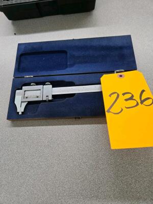 BROWN & SHARPE CALIPER