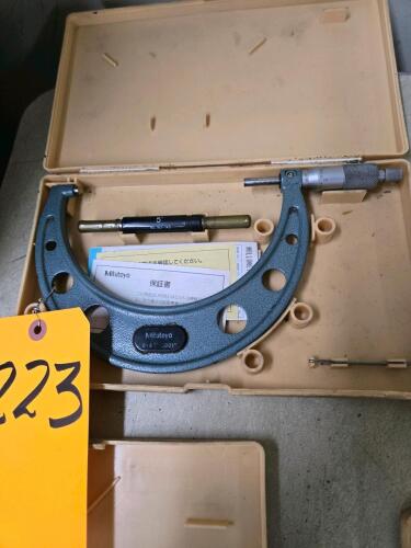 MITUTOYO MICROMETER